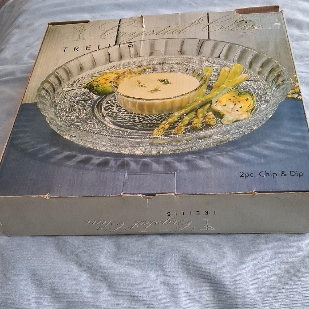 Trellis Crystal Chip and Dip Set